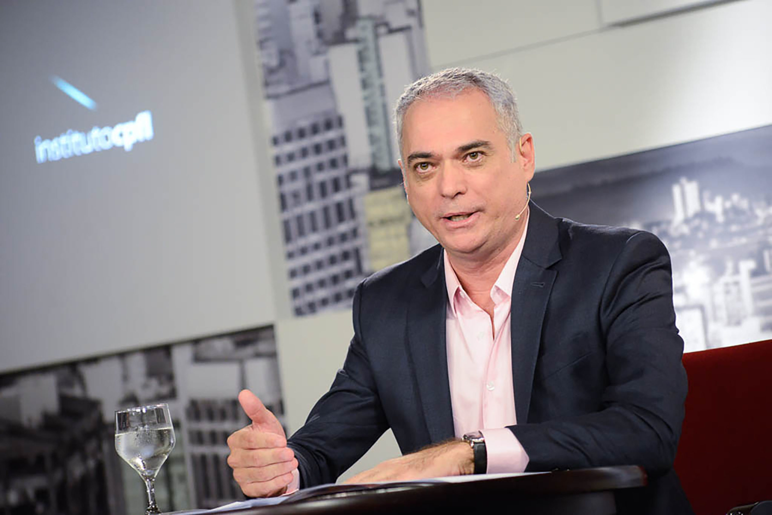 [live] série a consciência mascarada recebe josé alves de freitas neto